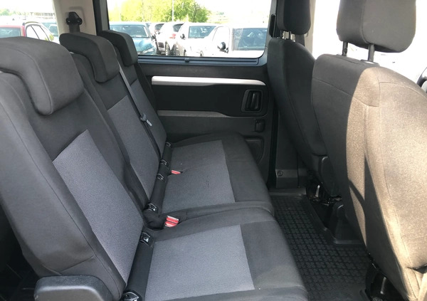 Peugeot Traveller cena 99900 przebieg: 174955, rok produkcji 2017 z Pionki małe 529